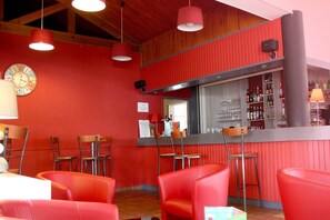 Entrance / Reception