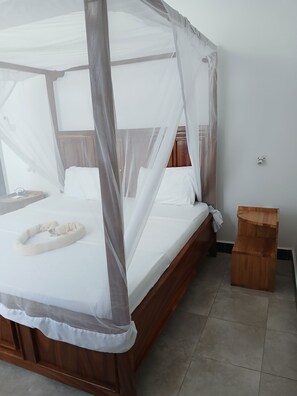 Bedroom (2)