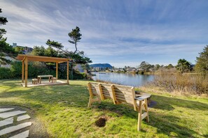 River View | Fire Pit | Charcoal Grill | 2-Story Home