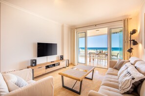 Living Room with Ocean View Balcony Access