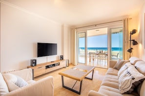 Living Room with Ocean View Balcony Access