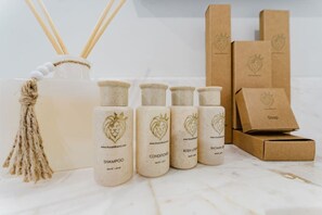 Bathroom amenities