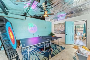 Spielezimmer