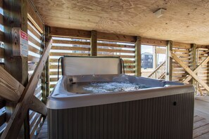 Unwind in the bubbly Hot Tub!