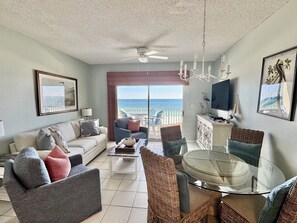 Tidewater 605. 1 bedroom 1 bathroom. Sleeps 6. Managed by Island Rentals