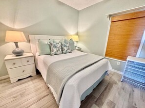 Tidewater 605. 1 bedroom 1 bathroom. Sleeps 6. Managed by Island Rentals