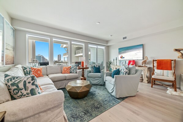 Welcome to Sea Glass 312!