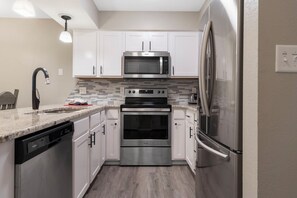 Full Kitchen with Major Appliances