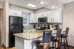 Full Kitchen with Upgraded Appliances
