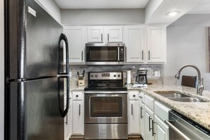 Full Kitchen with Upgraded Appliances
