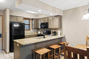 Full Kitchen