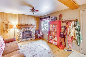 Living Room | Board Games & Books