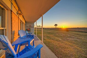 Sunset views from the private patio. (Cravin' Waves)