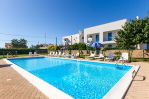 Autumn, Pool, Spring, Summer, Winter
