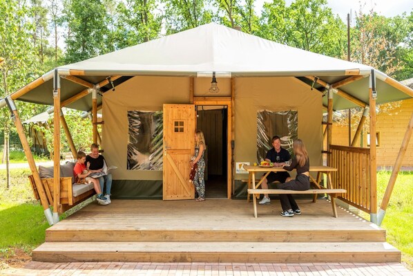 Holiday Home Exterior [summer]