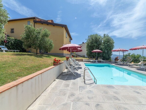 Swimming Pool, Residential Area, Outdoor Furniture, Resort, Hacienda, Villa, Resort Town, Sunlounger, Chair, Eco Hotel