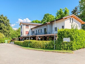 Estate, Porch, Yard, Villa, Balcony, Hacienda