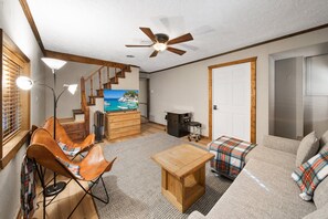 Lower Level Den with TV and Arcade Table