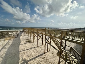 Strand