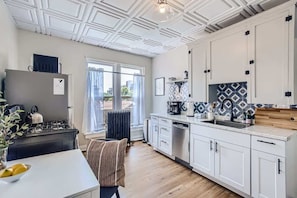Spacious and bright kitchen space curated for those who love to cook and eat