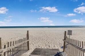White sand of Gulf Shores