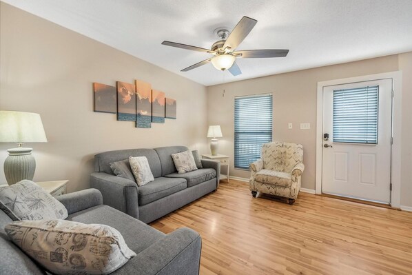 Welcome to The Beach Front 603!