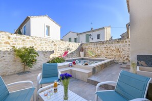 Terrace with pool