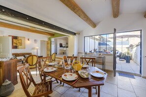Dining room