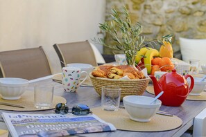 Breakfast