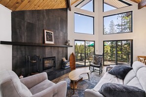 Indoors, Furniture, Living Room, Room, Couch