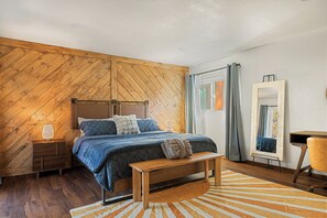 Master bedroom w/ King memory foam mattress, 43" Smart tv, work space, balcony
