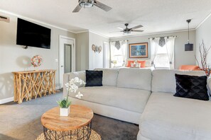 Living Area | Smart TV | Wood-Burning Stove | Full Sleeper Sofa