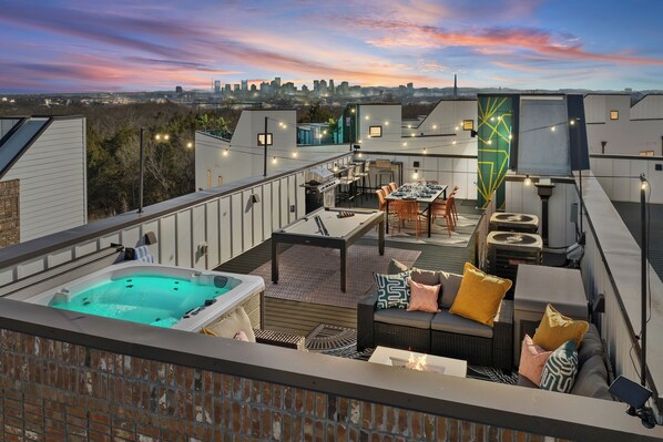 Ambiance lighting, one of a kind getaway with firepit, grill, hot tub, games