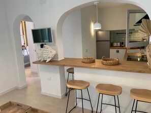 BARRA COMEDOR