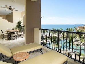 Spacious terrace overlooking ocean