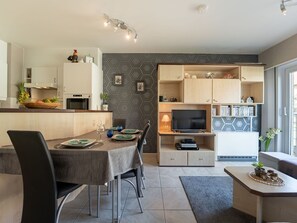 Furniture, Interior Design, Wall, Flooring, Wood, Kitchen, Ceiling, Room, Floor, Chair