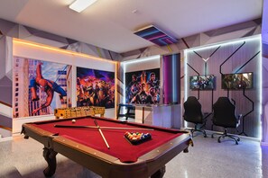 Spielezimmer
