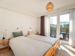 Furniture, Wood, Bedroom, Interior Design, Bed, Floor, Flooring, Bed Sheet, Bedding, Linens