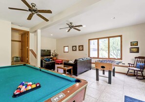 Challenge your friends and family to a few rounds! Take advantage of the Upper Scott Lake Retreat rec room with pool table and foosball, conveniently located on the main floor and separated from the rest of the house (especially the bedrooms).