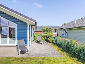 Möbel, Balkon, Veranda, Gartenmöbel, Stuhl, Schatten, Zaun, Deck, Outdoor Struktur, Terrasse