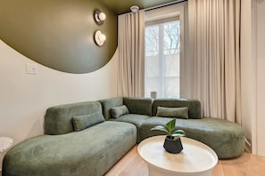 Lounge area / TV Room 
