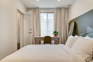 Bedroom #1