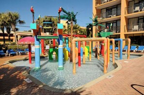 The little ones will love the kids waterpark.