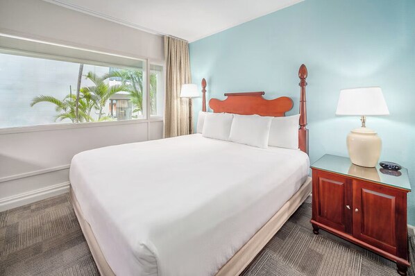 Unit with 1 King bed