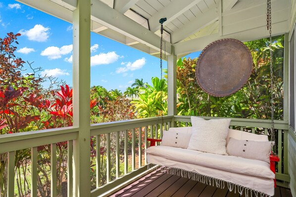 Swing and Listen to the Tropical Songbirds