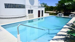 See Belize Vacation Rentals Infinity Pool