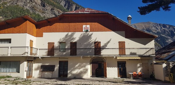 Exterior