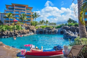 4 Outdoor pools