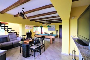 Game room