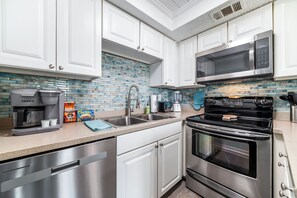 Kitchen ready for you to cook. 